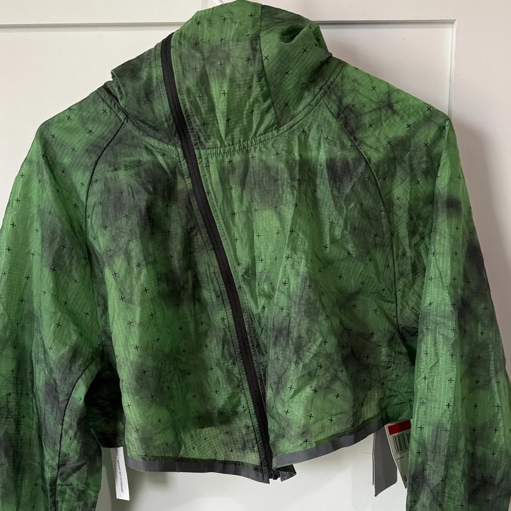 Nike Men's 3-1 Tech Pack Running Jacket.